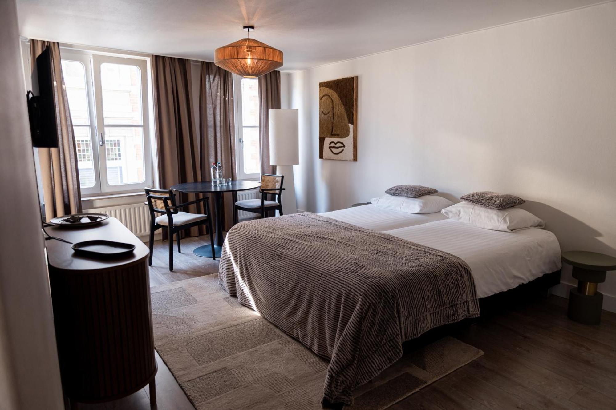 Le Virage Bistro En Hotel Маастрихт Экстерьер фото